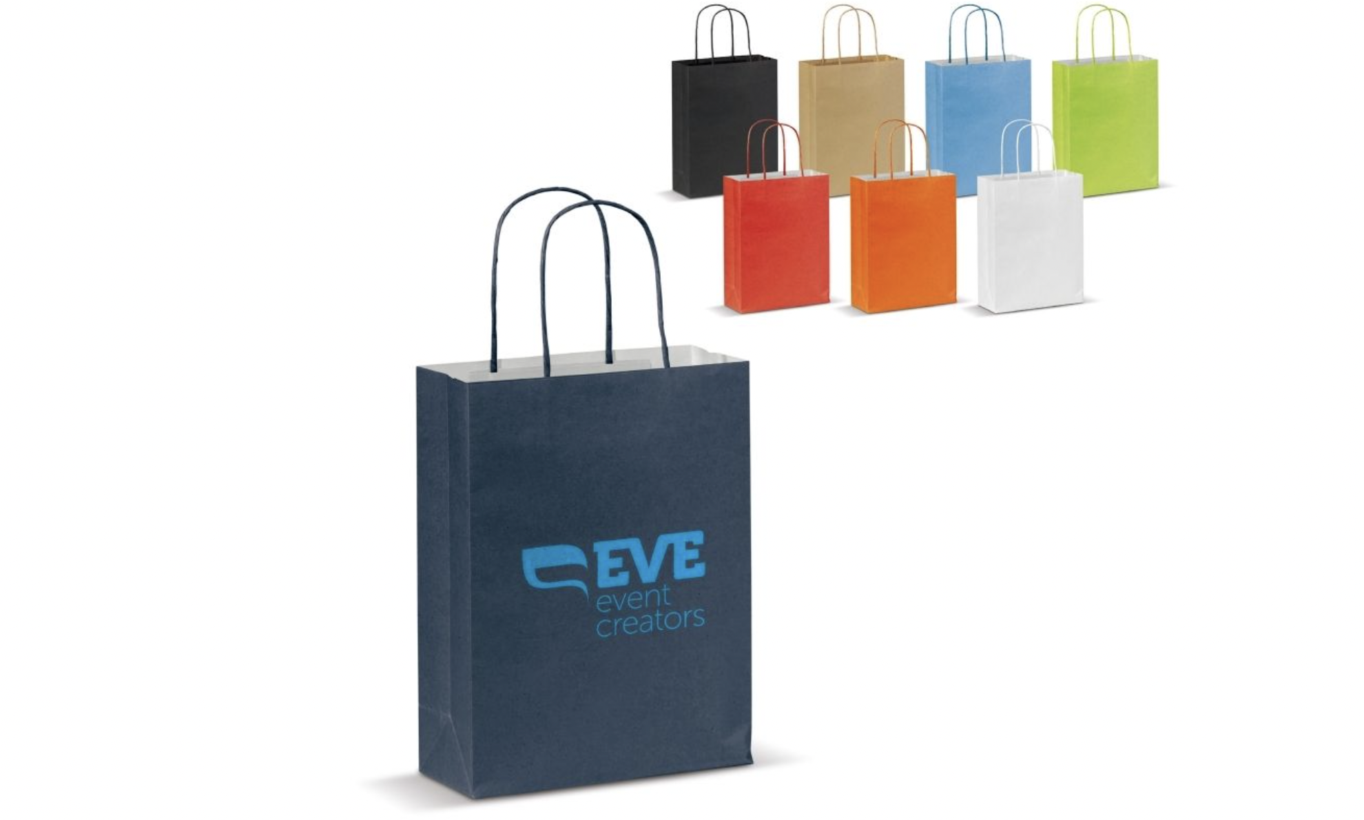 Zu sehen ist eine dunkelblaue Paiertasche mit Logo. Auf der bedruckten Papiertasche ist ein hellblauer Schriftzug zu lesen. Im Hintergrund sieht man mehrere bunte Papiertaschen.